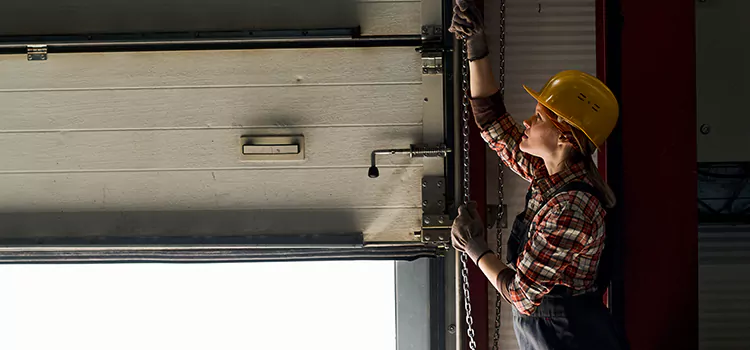 Addressing Common Garage Door Stoppage Issues in Muncie, IN
